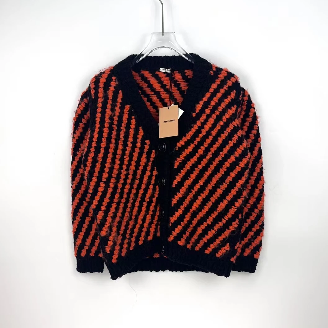99新 MIU MIU/缪缪 橘红色斜纹羊毛开衫 38 P205119581