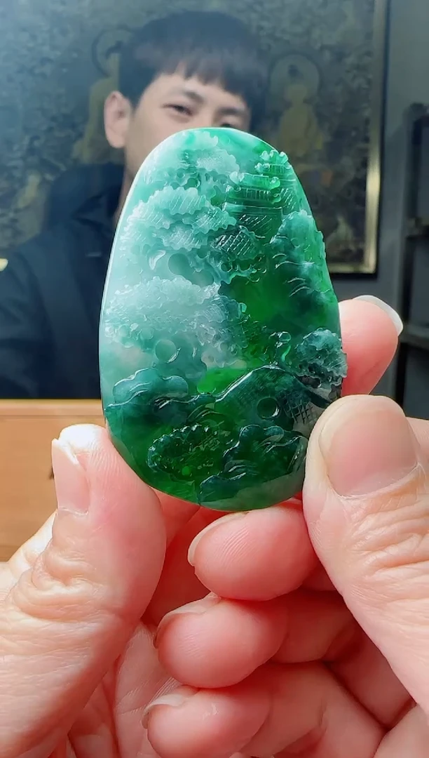 【闪购商品】翡翠颈饰未镶嵌1111111111