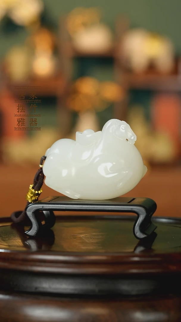 玉《马上有钱》摆件