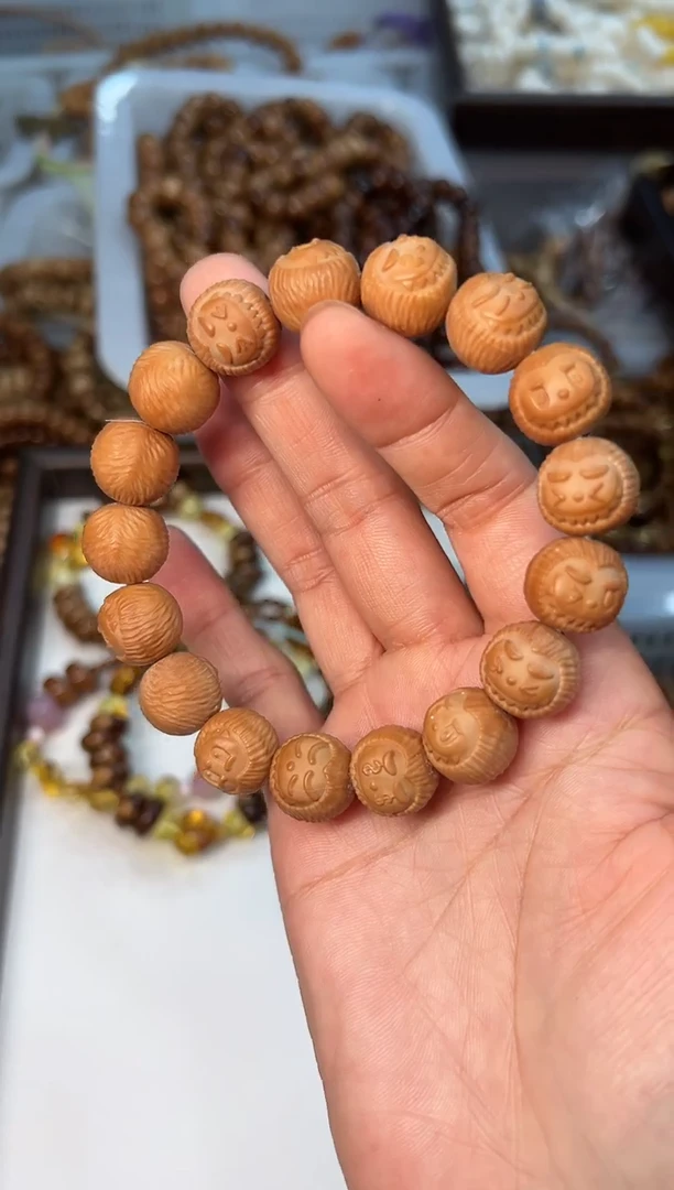 吊坠猴头核桃卡13mm左右拉布布  单圈