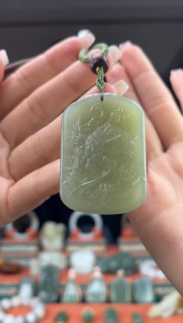 【闪购商品】和田玉颈饰未镶嵌佩佩