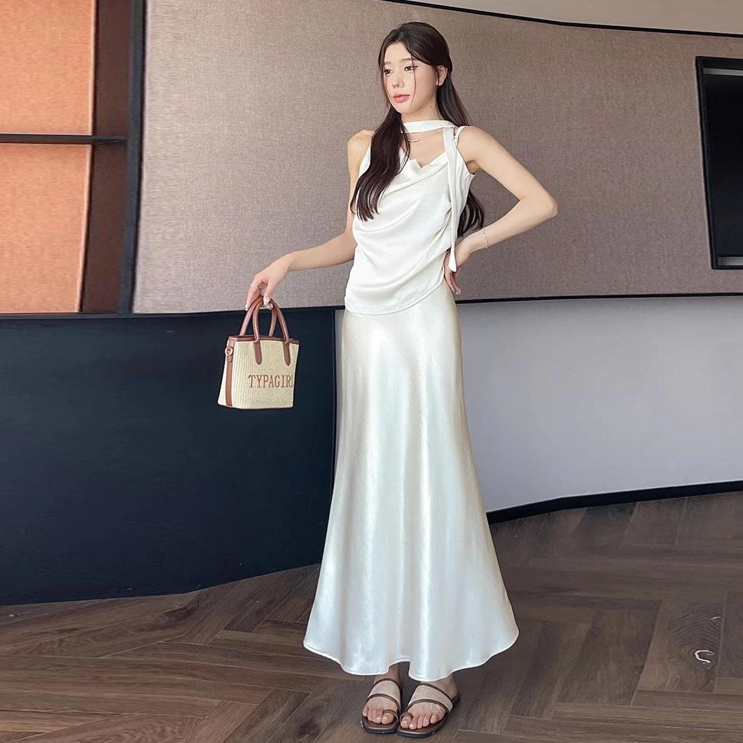 新款垂感丝滑珠光缎面半身裙2025秋冬复合气质显瘦高腰中长裙669#