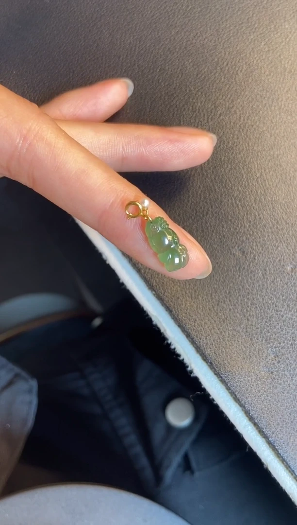 吊坠(不含链)18K金镶嵌翡翠1