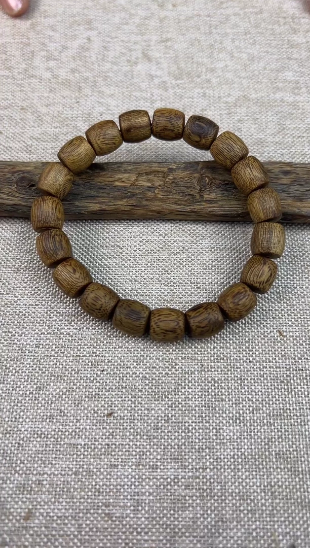 沉香沉香碎屑奇楠沉香鼓珠1.0单圈多样性发一