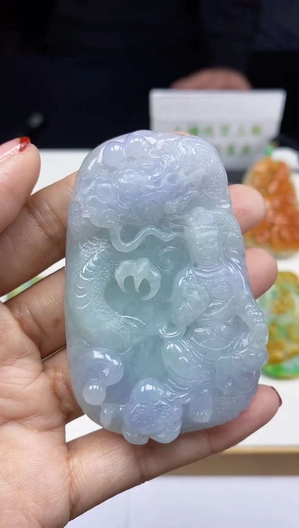 【闪购商品】翡翠颈饰未镶嵌翡翠A货