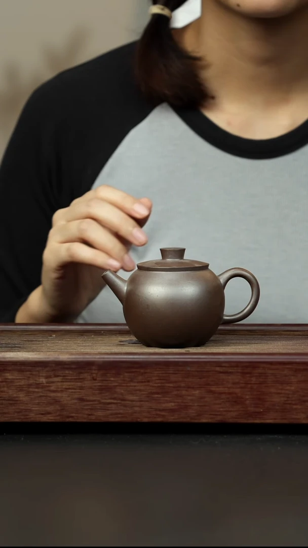 紫砂茶壶百年岩中泥 新品巨轮