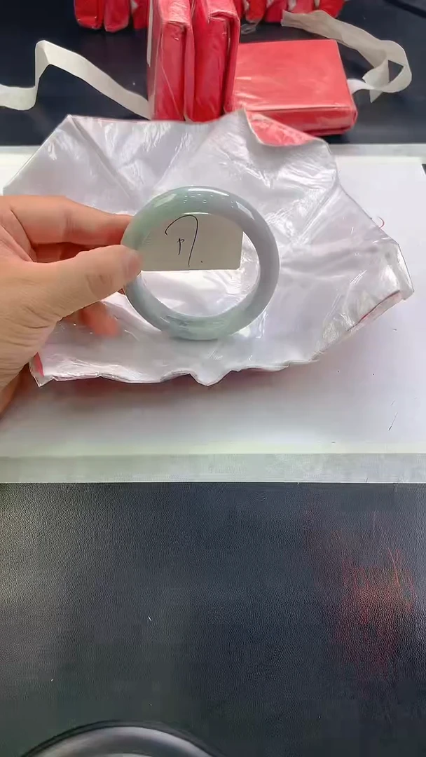 未镶嵌手镯翡翠202