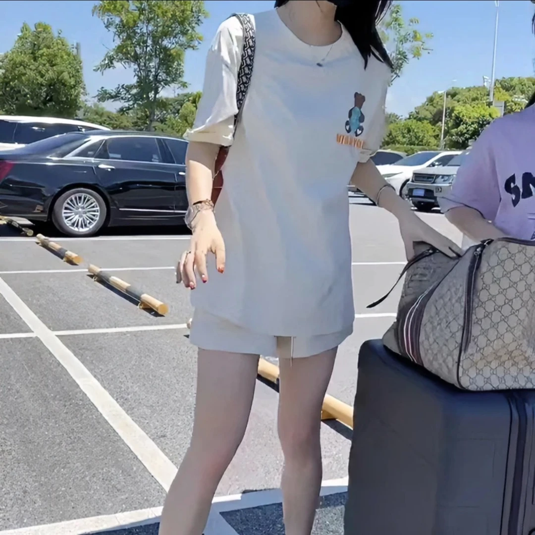 【小丸子】一家三四口亲子装小熊字母印花T恤短袖休闲宽松运动套装t