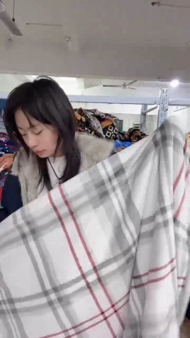 法兰绒030                        2.2*2.4瑕疵