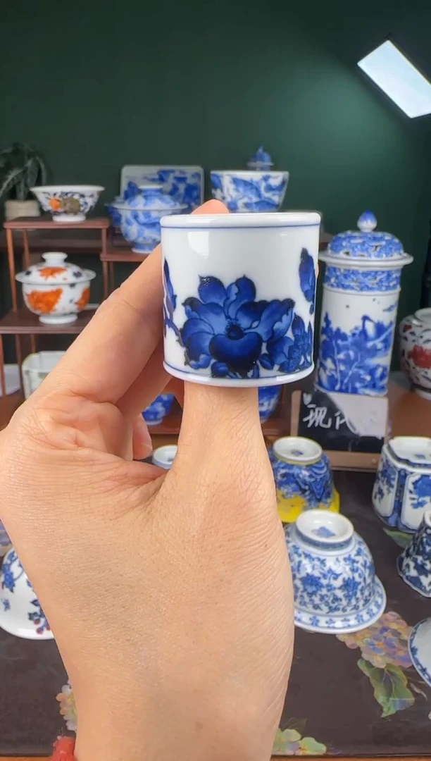 杯洪印幕明  玉兰花。扳指盖置