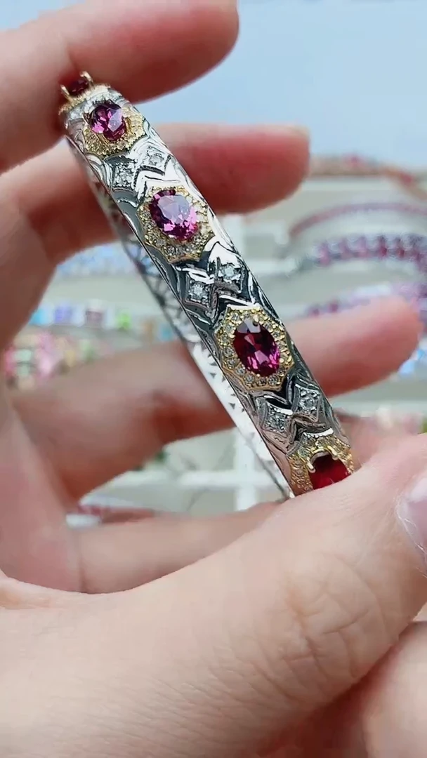 银S925镶嵌手镯石榴石369ZB1114产品一个（多样性）