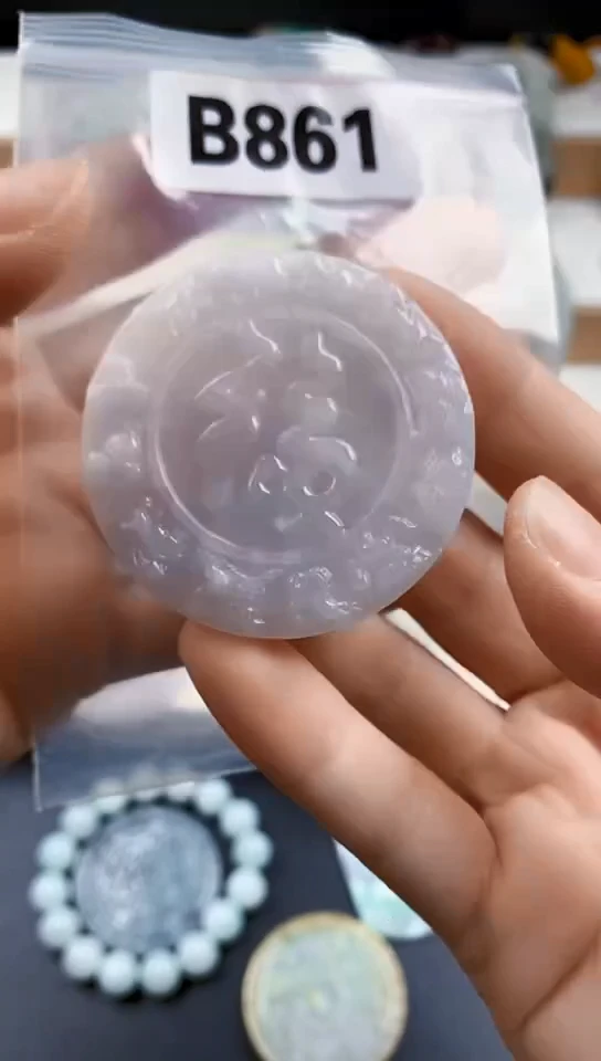 颈饰未镶嵌翡翠天然翡翠吊坠挂件