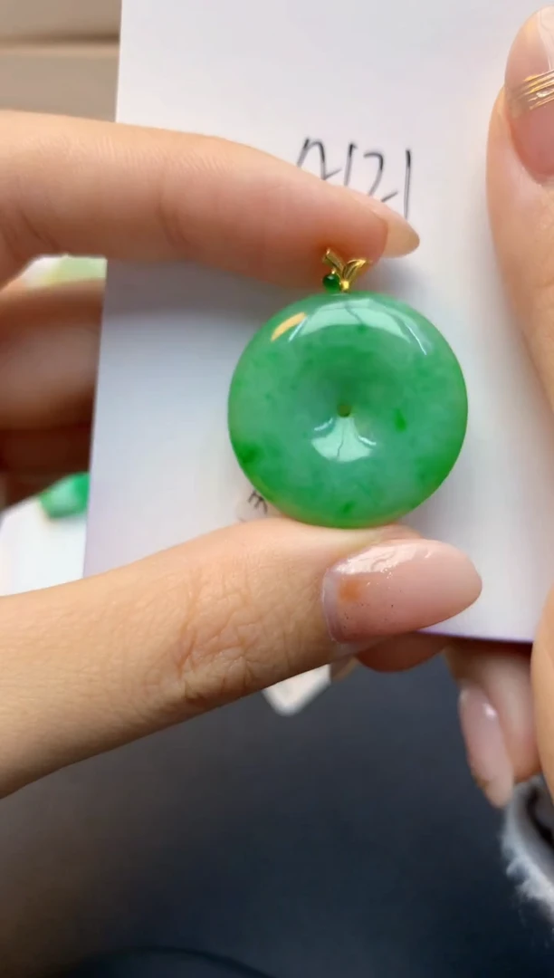 颈饰18K金镶嵌翡翠天然A货缅甸翡翠百元以上9元证书费自理