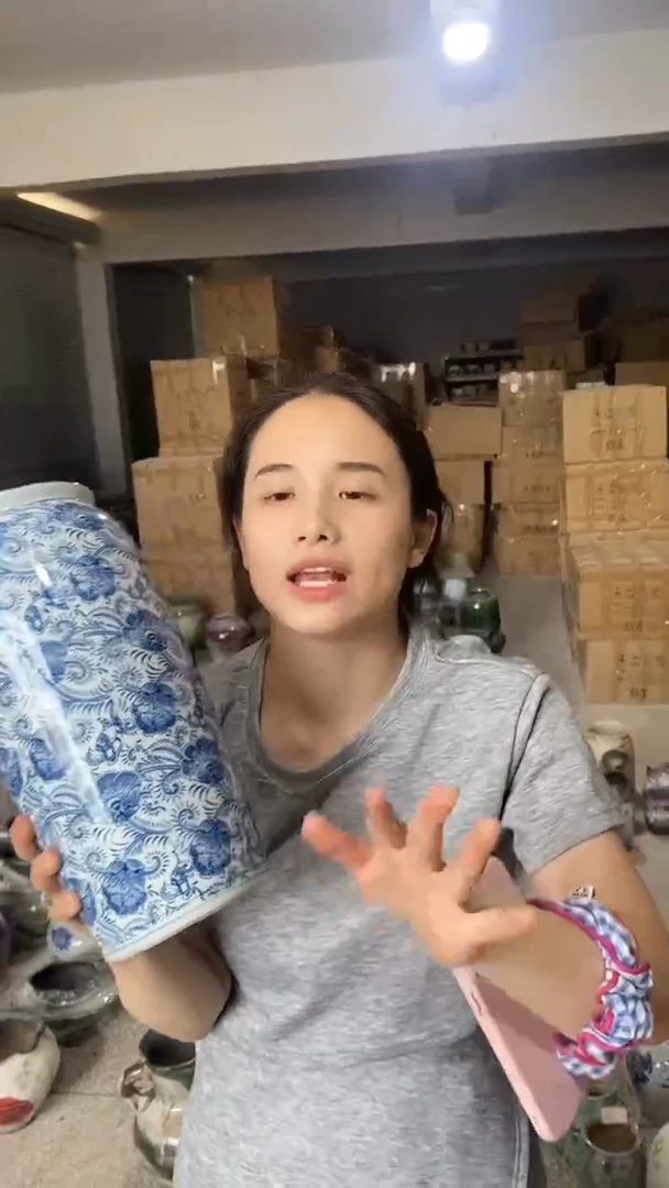 摆件景德镇高温陶瓷，口径10-13  高度28-31