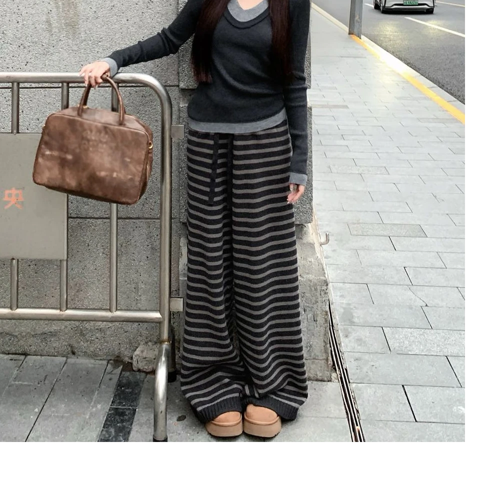 8816松紧腰条纹羊绒阔腿裤