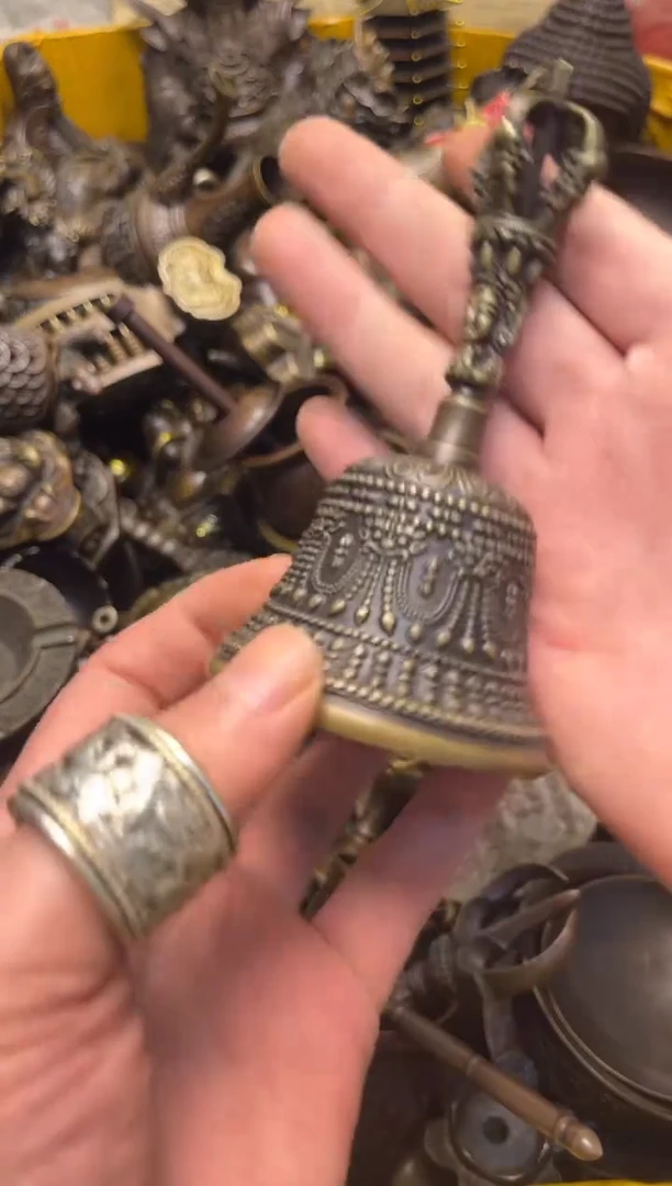 精美铜器，点击下单