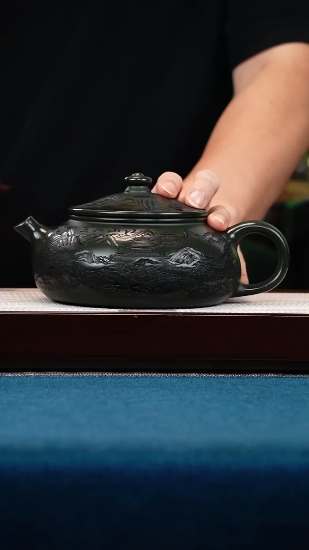 茶壶紫砂绿泥寒江
