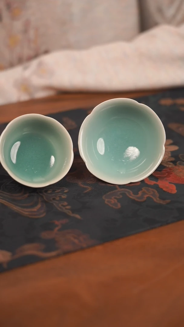 粉青花口杯一大一小两只装