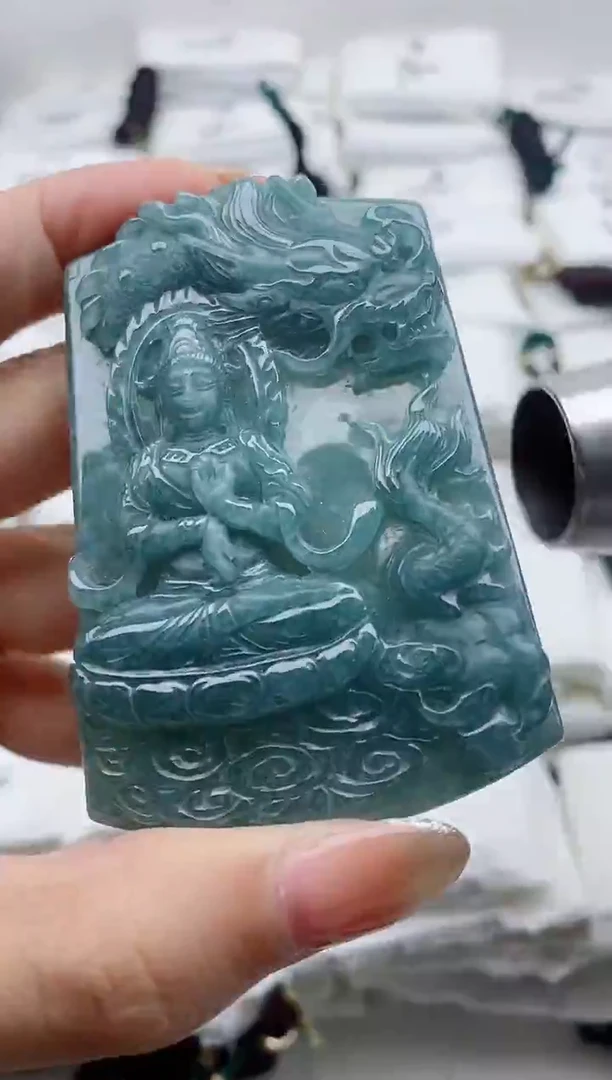 颈饰未镶嵌翡翠8