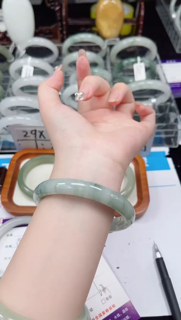 未镶嵌手镯石英质玉170-61/62