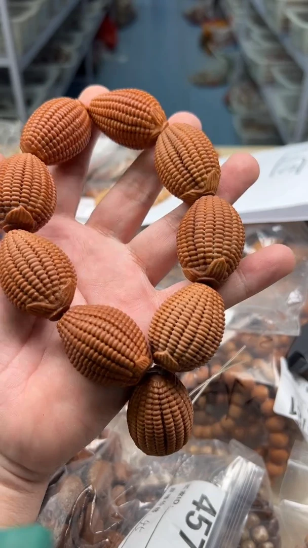 手串橄榄核恸*雕刻玉米5829