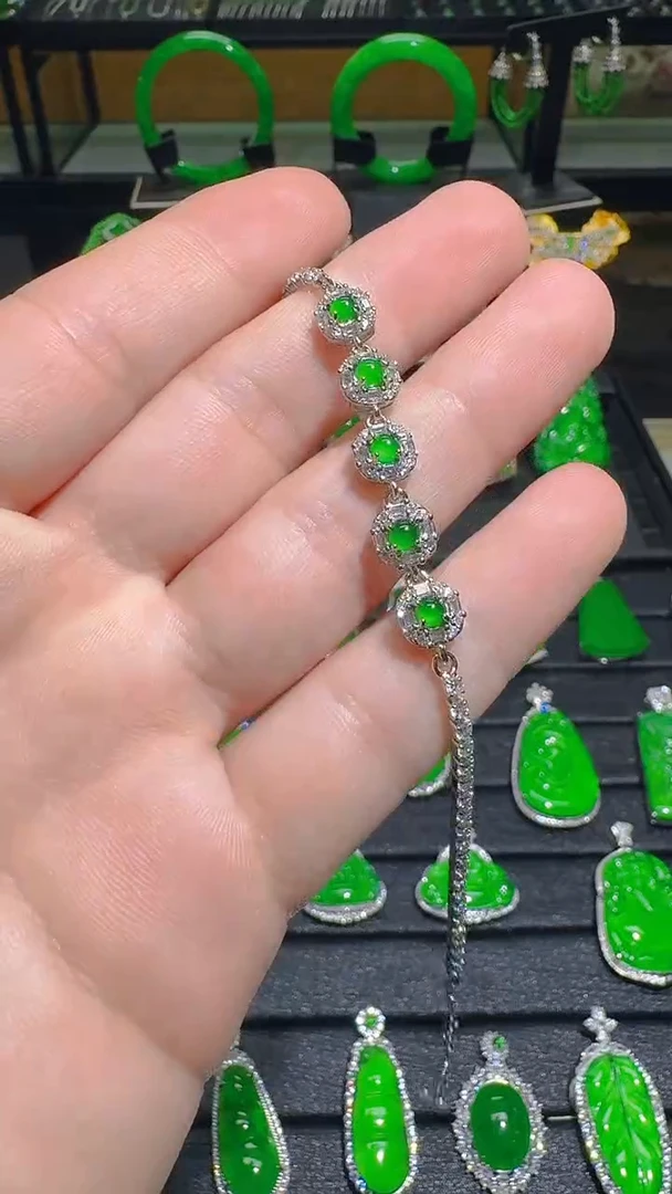【闪购商品】翡翠手链未镶嵌天然A货翡翠