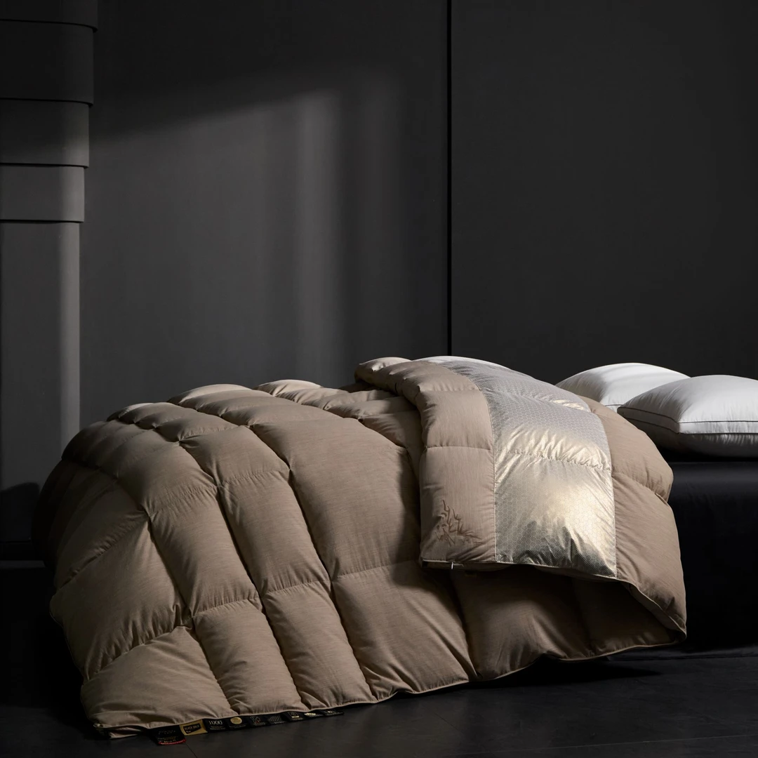 黑金三代95白鹅绒高蓬松冬被蓄热条专利加倍保暖羽绒春秋娟子家XN