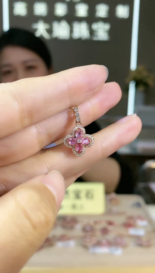 【闪购商品】蓝宝石颈饰银S925镶嵌颈饰