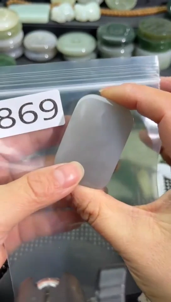 未镶嵌和田玉珠宝半成品牌子