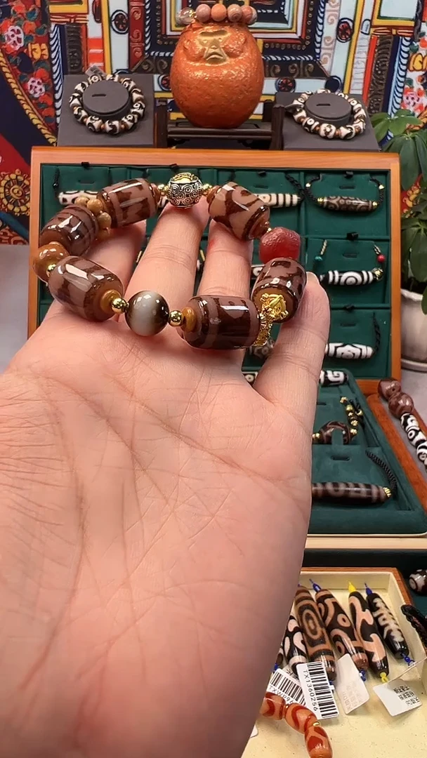 玛瑙/玉髓（覆膜）颈饰合金34.（微瑕）