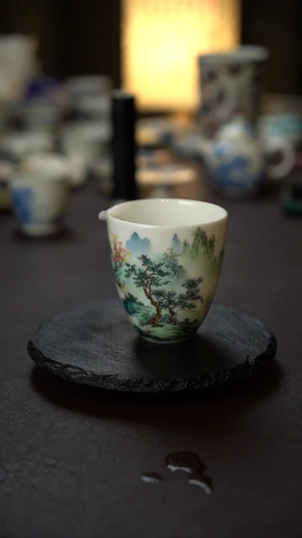 王钢全手工手绘青绿山水公道杯