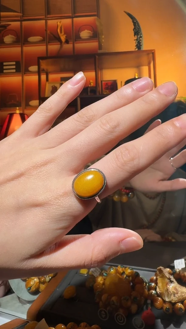 蜜蜡颈饰银S925镶嵌9775天然蜜蜡珠宝奇石