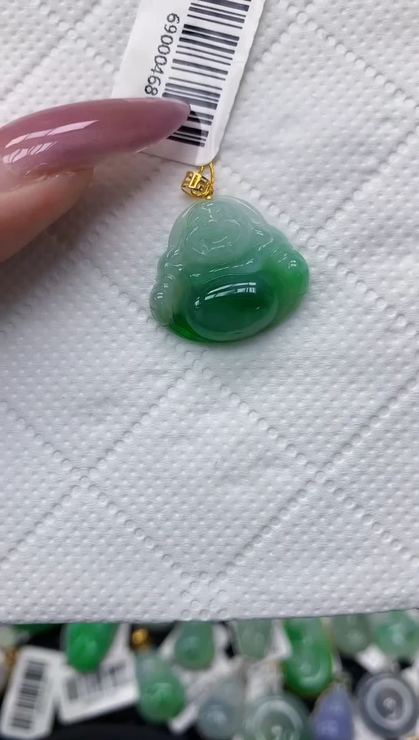 翡翠18K金镶嵌颈饰1111111111