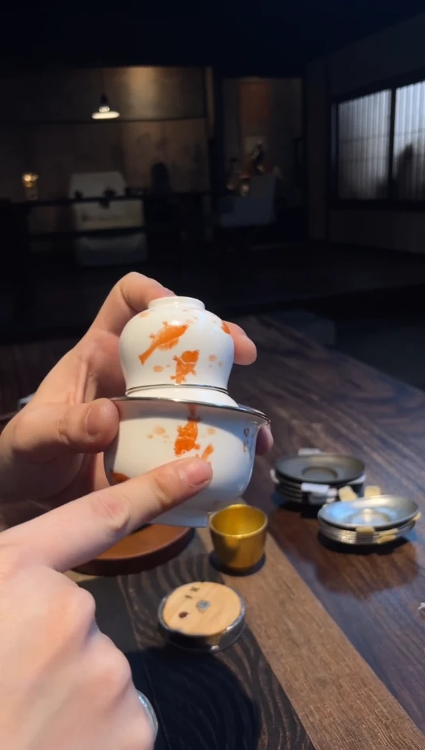 包银鲤鱼多鱼杯加盖碗