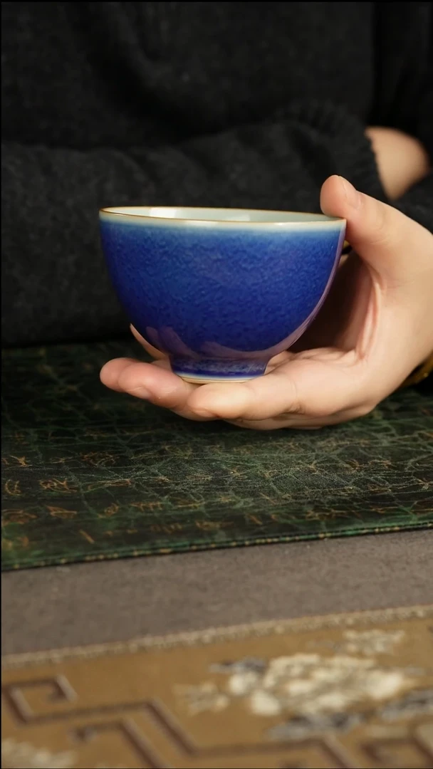 善窑厂汝窑霁蓝鸡心杯