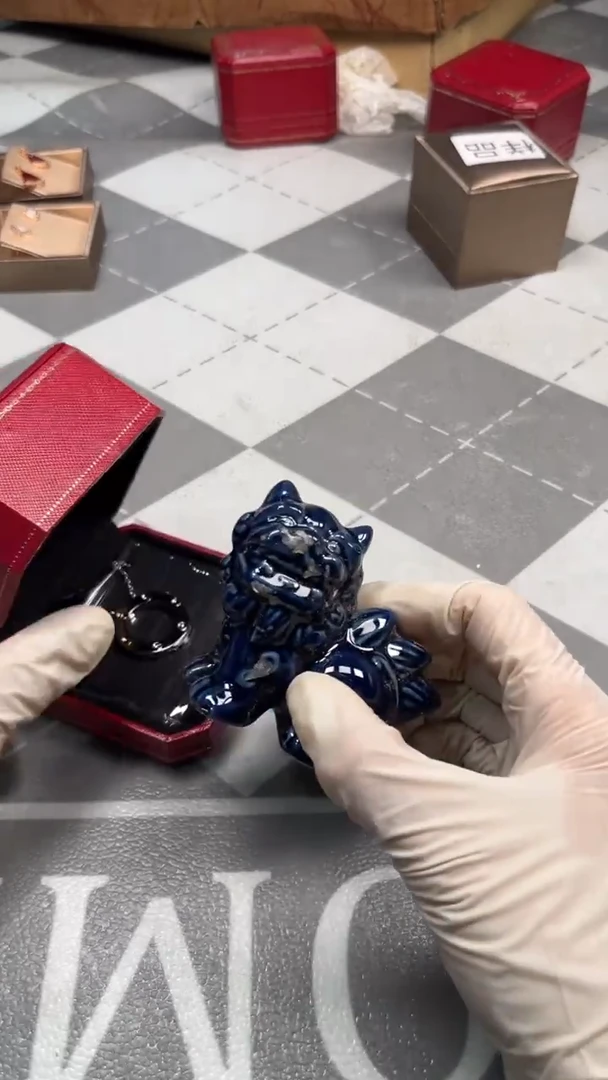 瓷片陶瓷如图所示周边