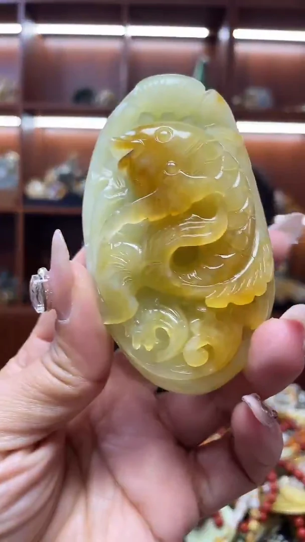 未镶嵌岫玉挂件