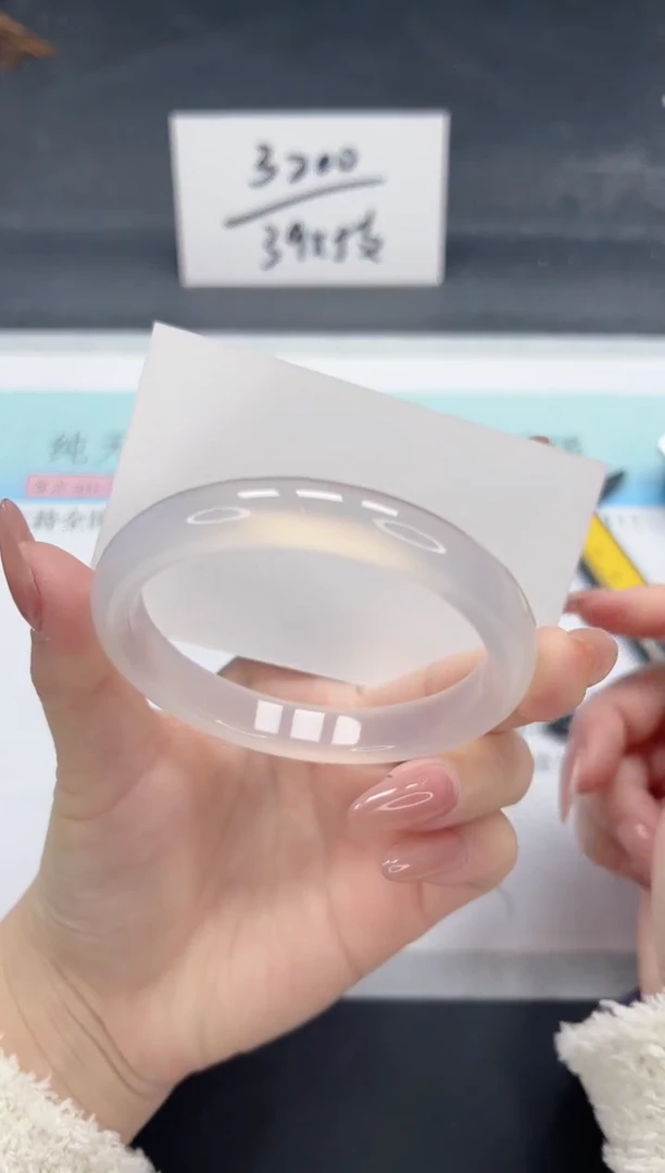 【闪购商品】石英质玉手镯未镶嵌A15-58.5