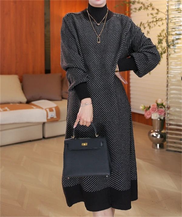 爆姐严选 【 诗人 】春款上新宽松气质洋气长袖毛衣连衣裙-6544#