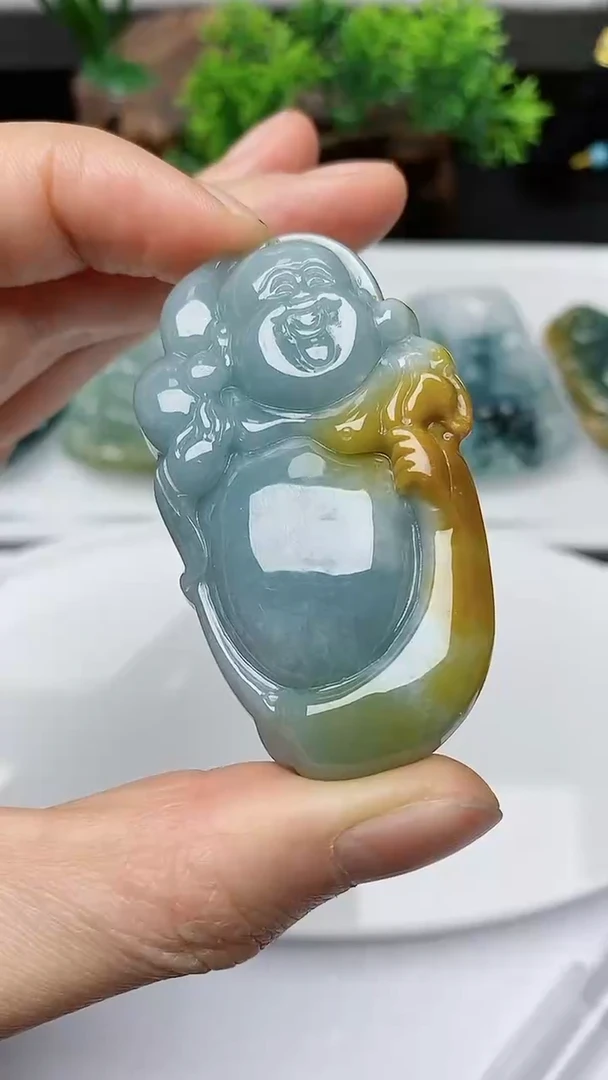 【闪购商品】翡翠颈饰未镶嵌