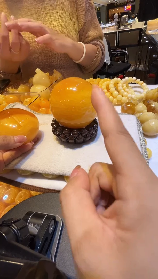 裸石蜜蜡未镶嵌定99总  总108000