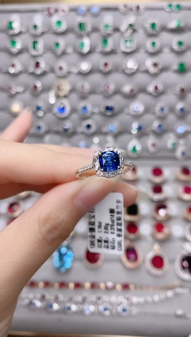 【闪购商品】蓝宝石1.16ct皇家蓝戒指18K金镶嵌1