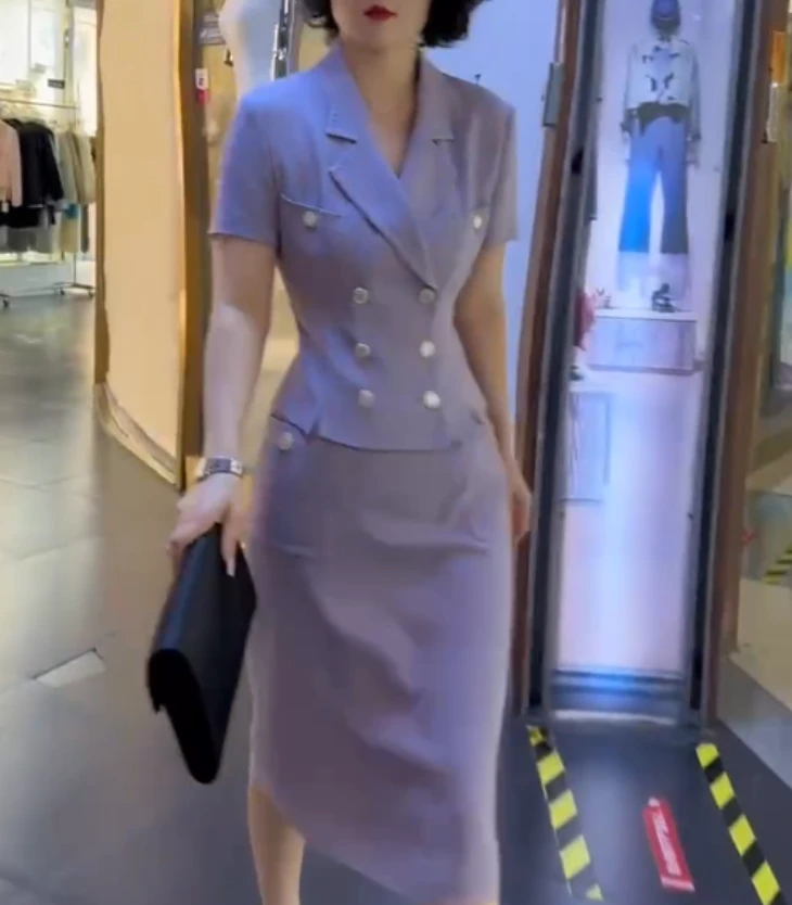 时尚潮流百搭精品女装dgd3845