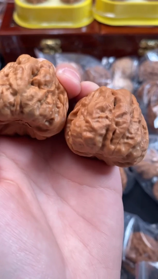 把件文玩核桃蛤蟆头37尺x326