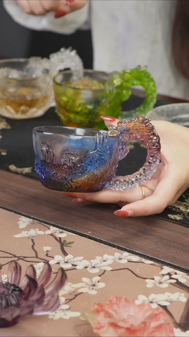 手工艺品琉璃紫色龙杯