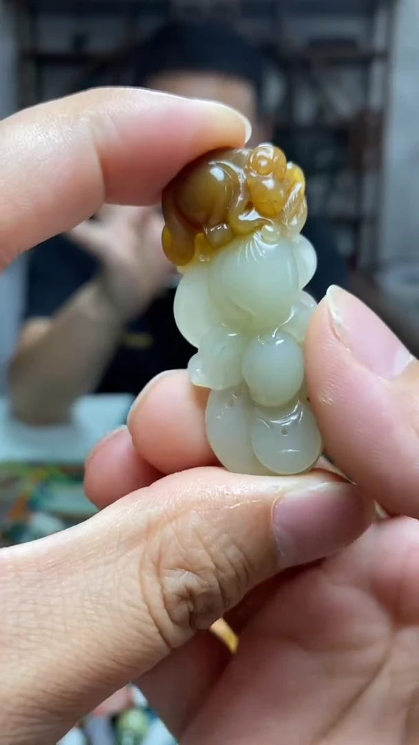 和田玉未镶嵌颈饰89