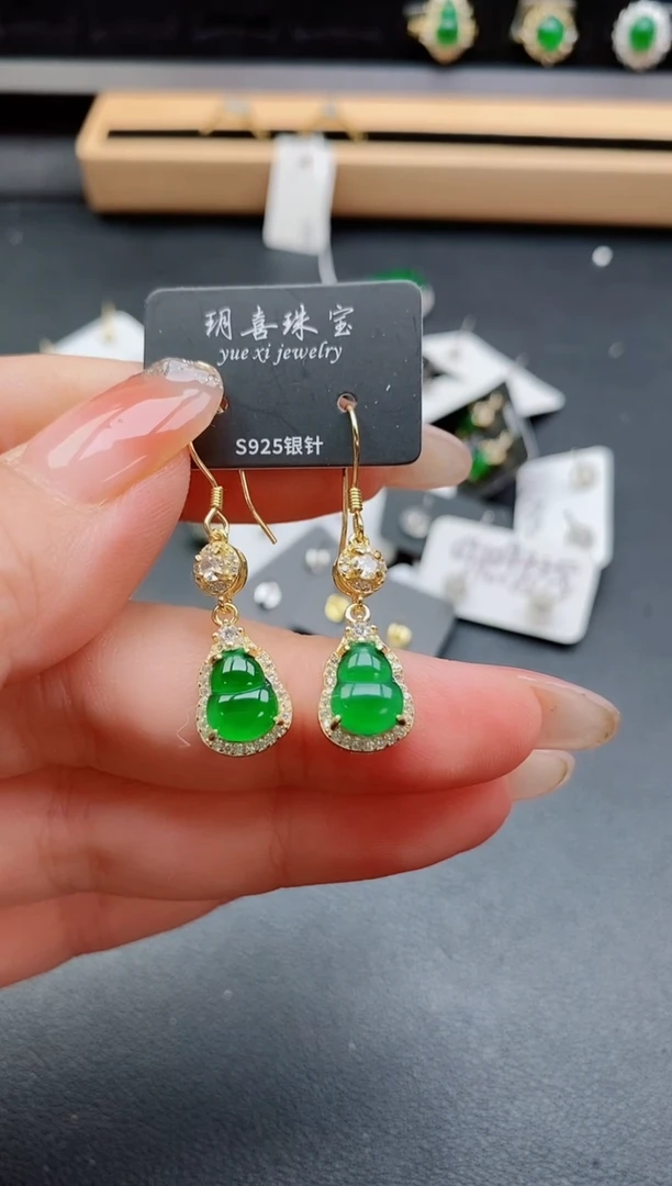 银S925镶嵌戒指翡翠1