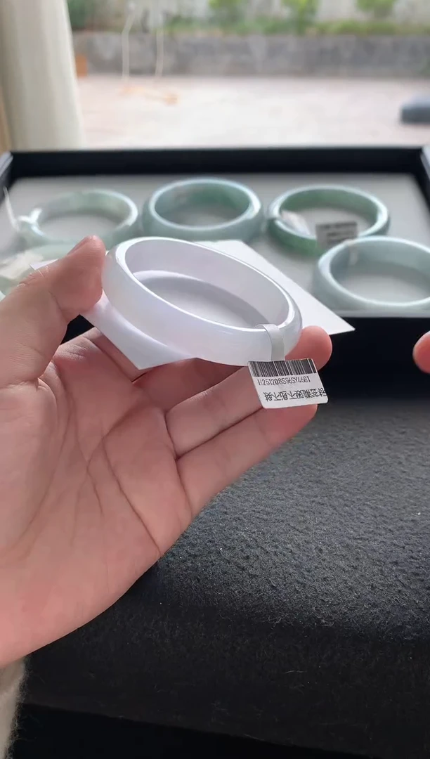 未镶嵌手镯翡翠54.5贵妃Y4681买断