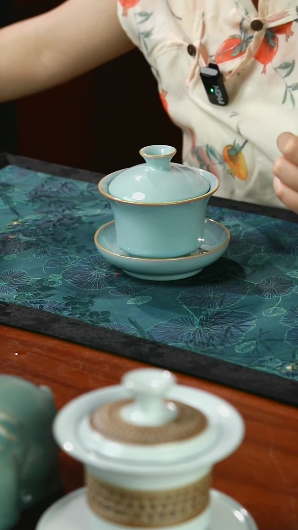 马蹄盖碗 11支钉开片 一级品