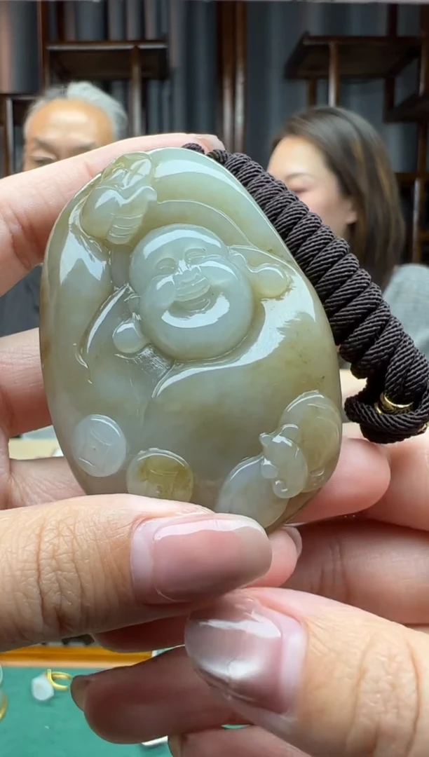 【闪购商品】和田玉颈饰未镶嵌手把